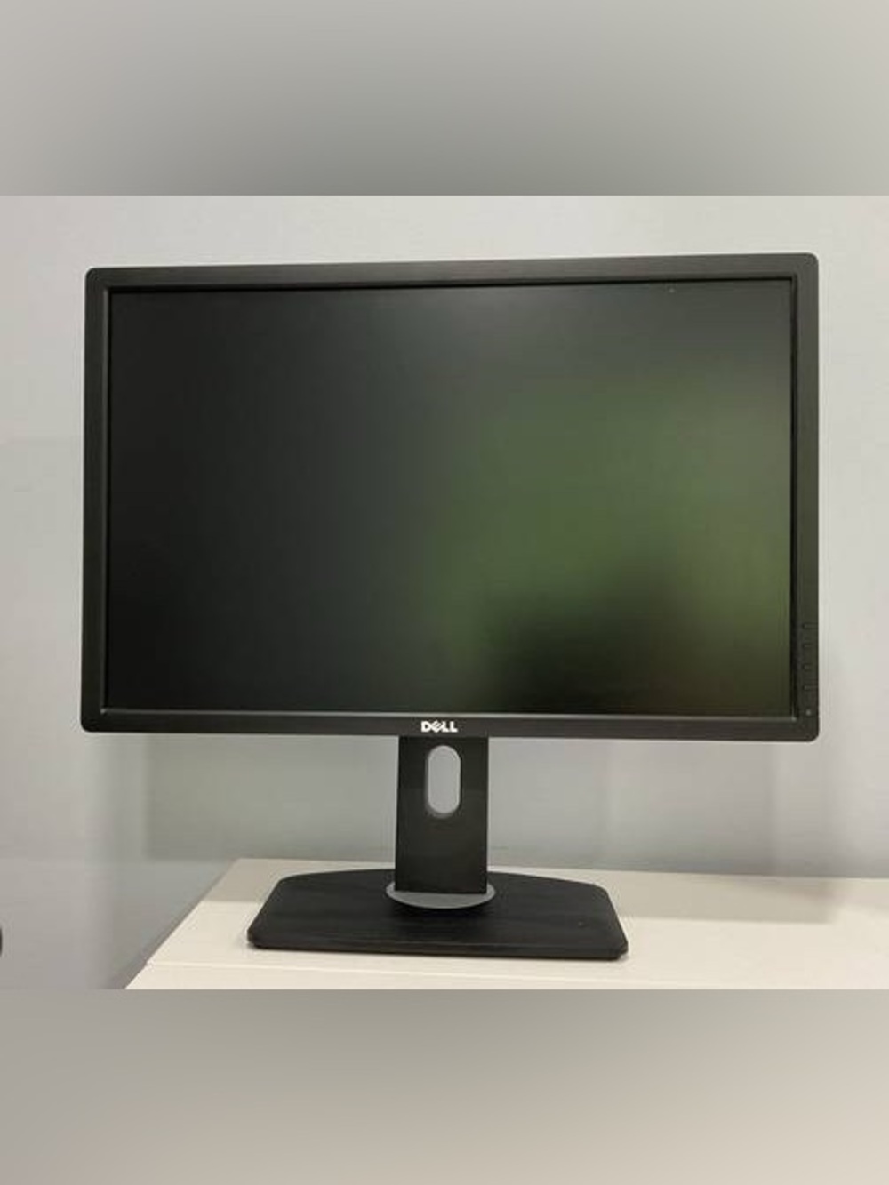 Dell UltraSharp 24" LED IPS Monitor (w/ Adjustable Stand)